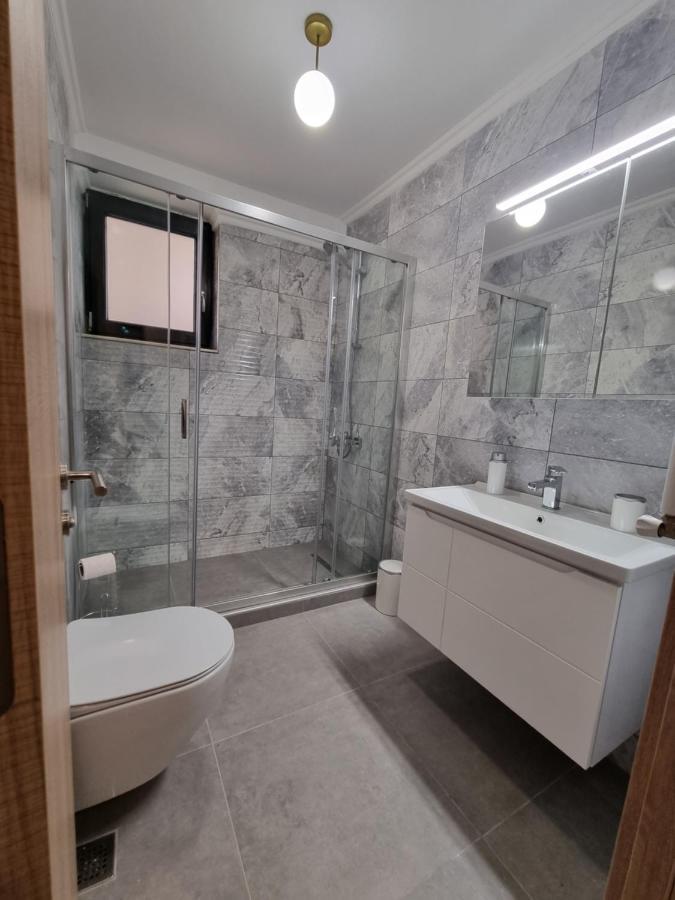 Ferienwohnung Breeze Studio Mamaia Exterior foto